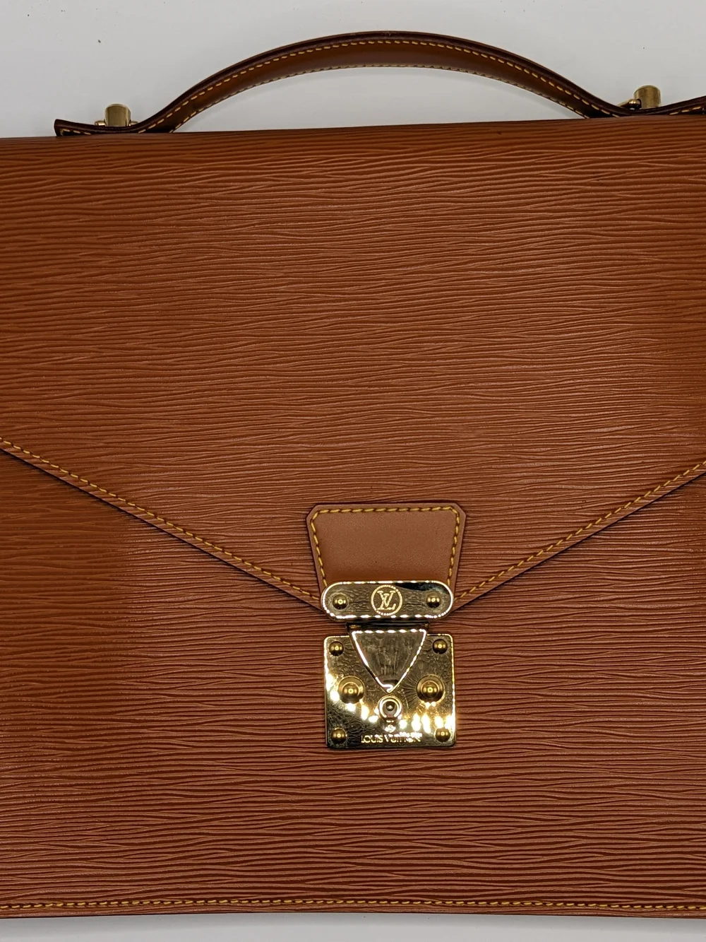 Louis Vuitton Tan Epi Leather Briefcase with Gold Hardware